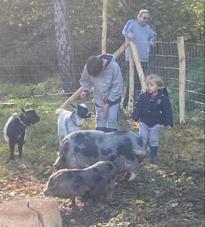 AndenneLe Ranch Des Aguesses别墅 外观 照片